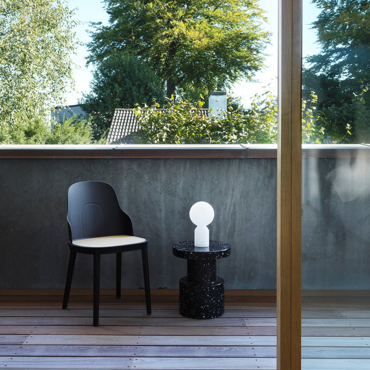 Yo LED lampe de table avec batterie de Normann Copenhagen