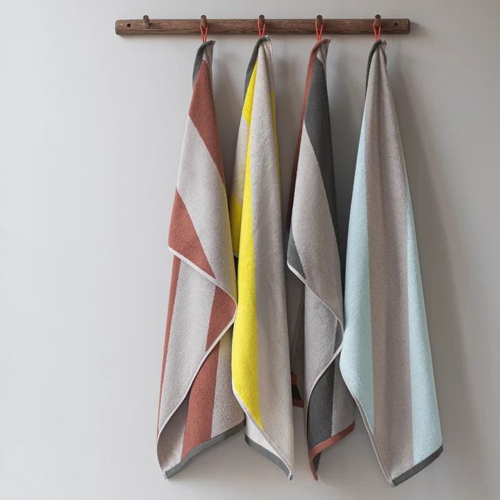 Mette Ditmer - Diagonal Serviette de bain