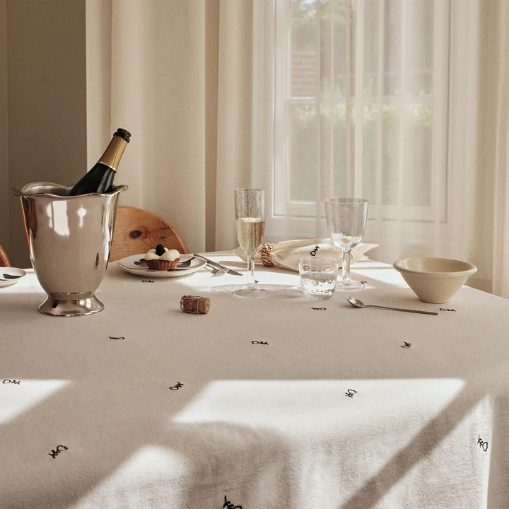 Broste Copenhagen - Mai Nappe, noir / blanc cassé