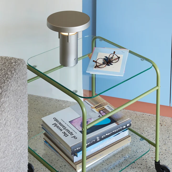 Hübsch Interior - Chariot de service Zephyr avec roulettes, vert