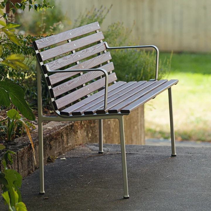 HAY - Traverse Dining Bench, avec accoudoirs, aluminium / frêne huilé