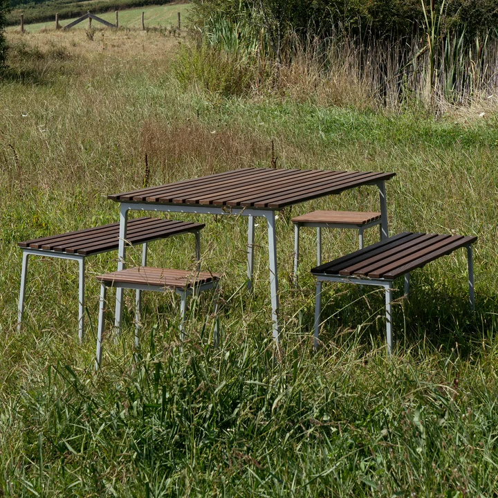 HAY - Collection Traverse, aluminium / frêne huilé