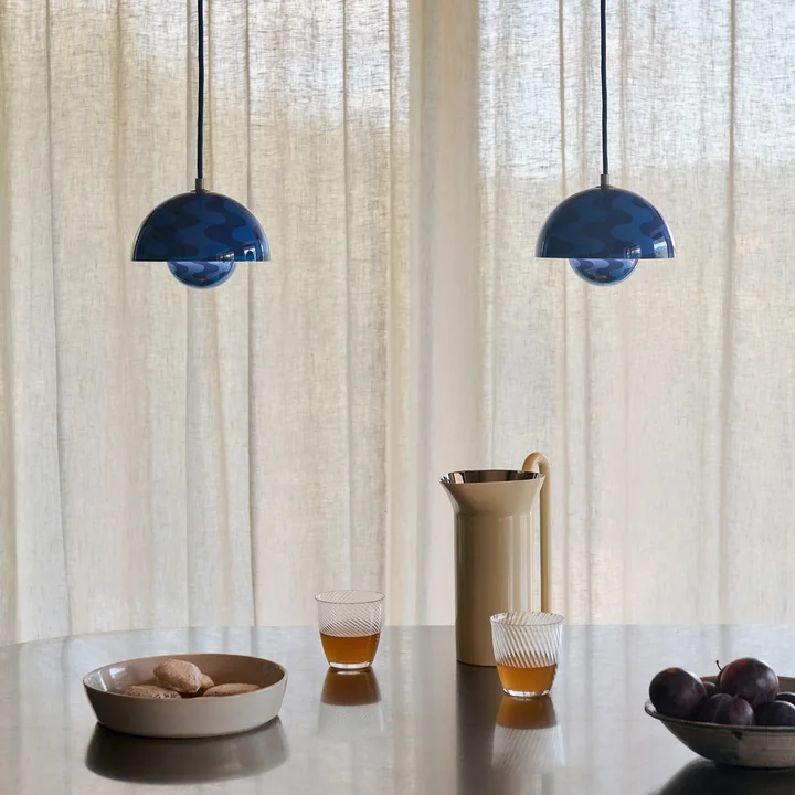 & Tradition - FlowerPot Lampe suspendue VP10, bleu cobalt / bleu crépuscule