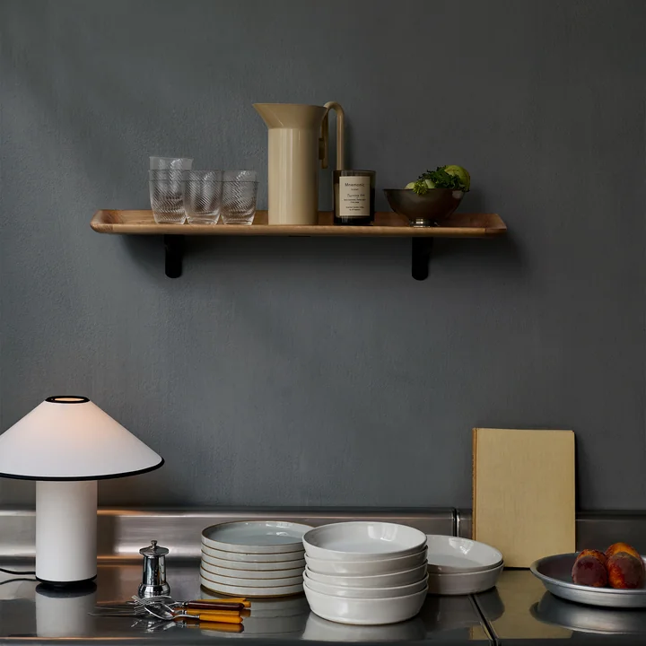 & Tradition - Guild HM14 Étagère murale, 75 x 22,5 cm, noir / chêne laqué