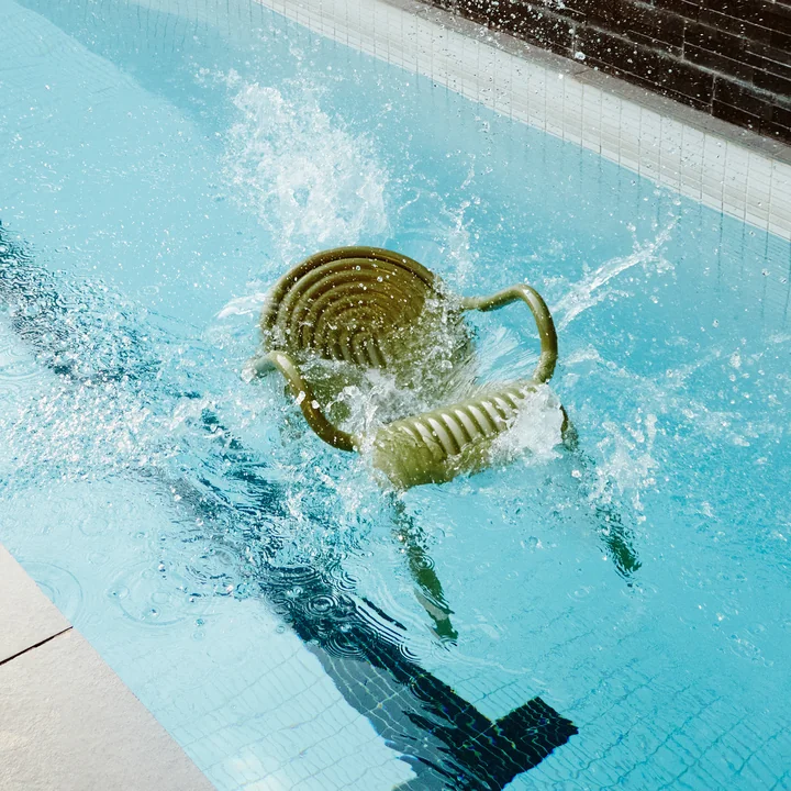 Tom Dixon - Groove Fauteuil de jardin, vert mousse