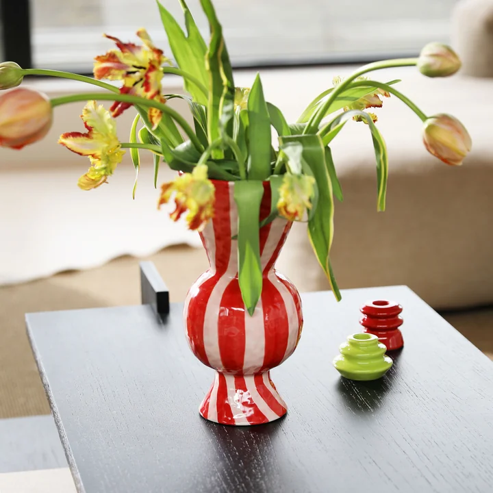 & klevering - Rhombic vase, rouge