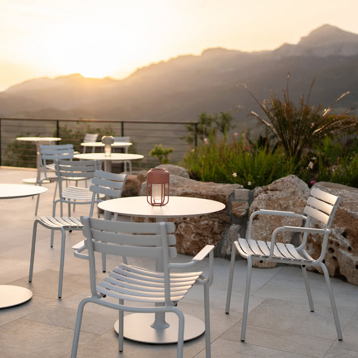 HOUE - Alua Outdoor Dining fauteuil, muted white
