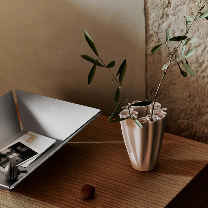 Ferm Living - Dedali Vase, H 18 cm, blanc cassé