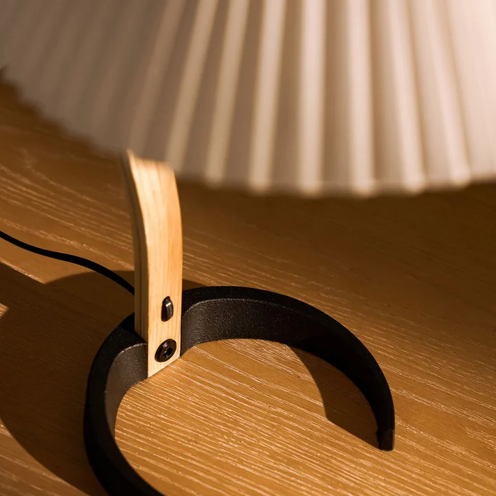 Timberline - Lampe de table de Gubi
