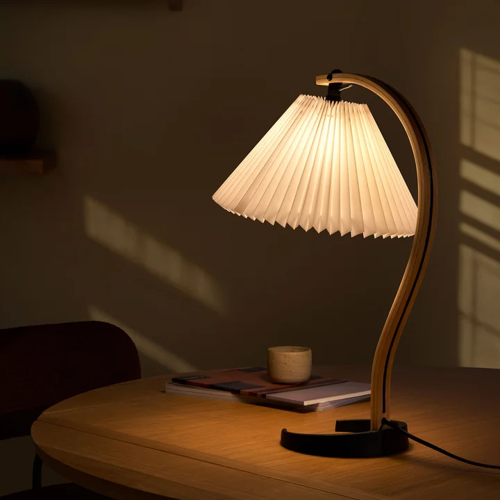 Timberline - Lampe de table de Gubi