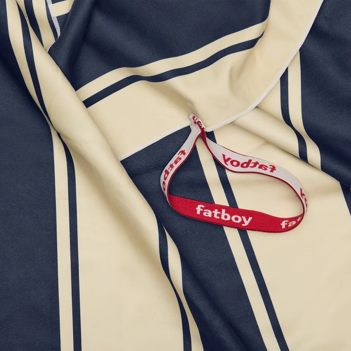 Fatboy - Beach Baggy serviette de plage XL, rayée bleu marine