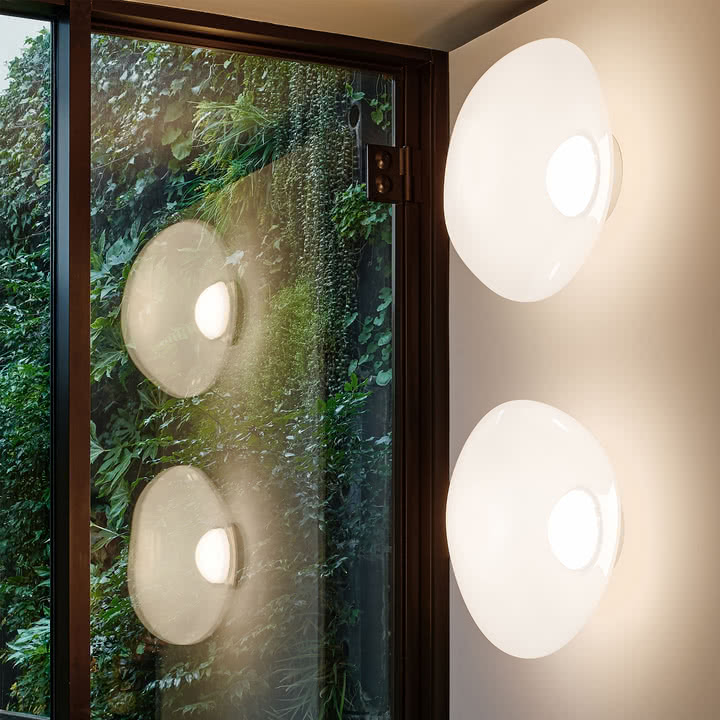 Tom Dixon - Melt LED Applique / Plafonnier, 50 x 28 cm, opale / argenté