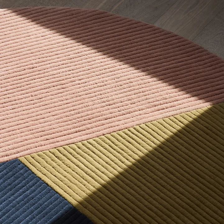 Northern - Row tapis de laine, Ø 200 cm, caviar, tuscany, tapenade