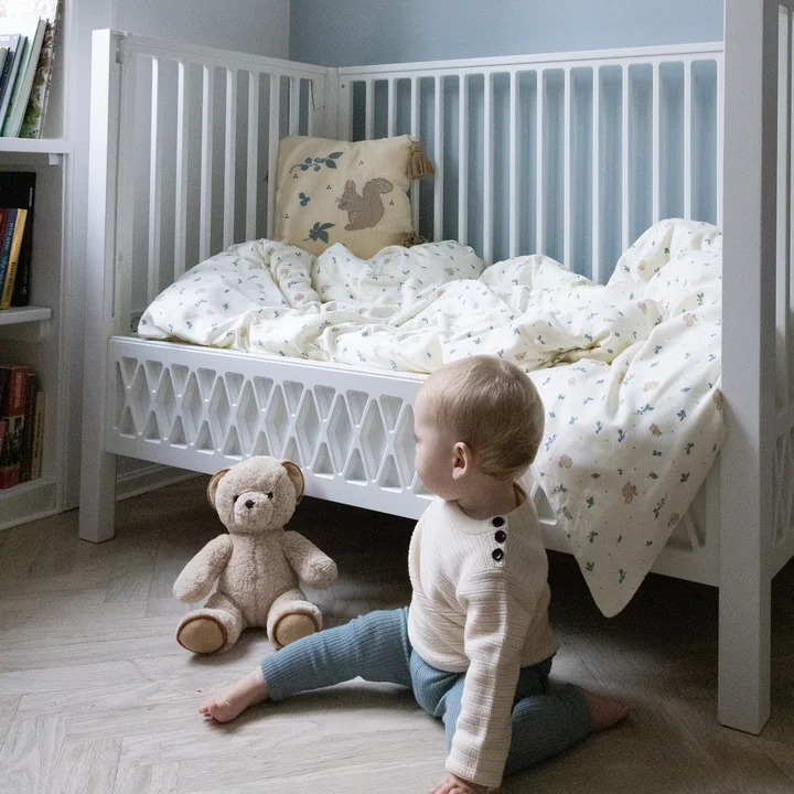 Cam Cam Copenhagen - Coussin brodé, blueberries