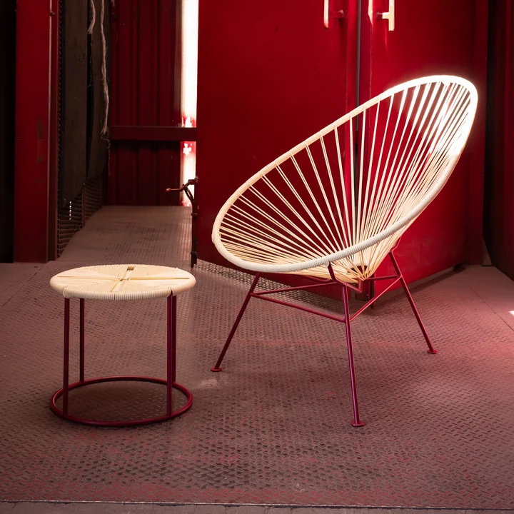 Acapulco Design - Acapulco Classic Chair et The Side Table, blanc / burgundy red