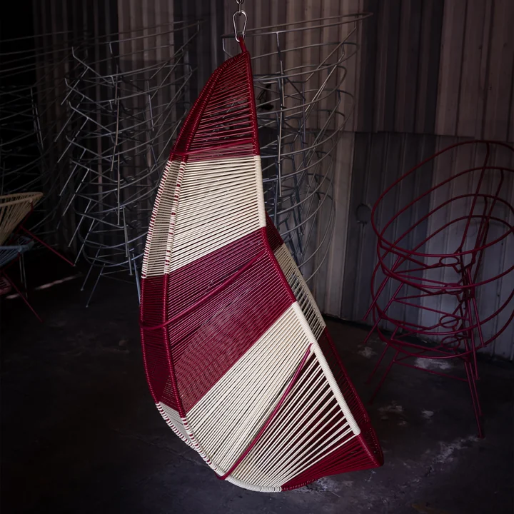 Acapulco Design - Acapulco chaise suspendue, CDMX_2, blanc / burgundy red