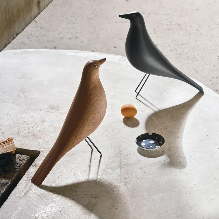 Vitra - Eames House Bird , noyer foncé huilé et frêne noir