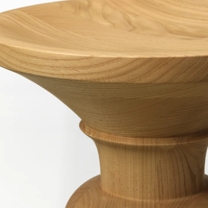 Vitra - Eames Tabouret, modèle B, châtaignier naturel