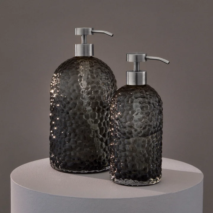 AYTM - Distributeur de savon Arura, noir / argent