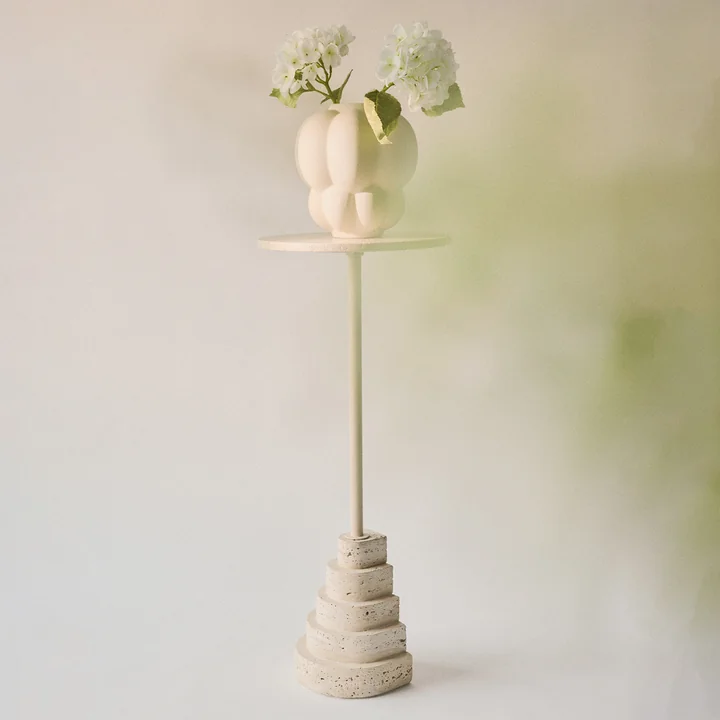 AYTM - Solum table d'appoint Ø 32 x H 78 cm, sable / travertin