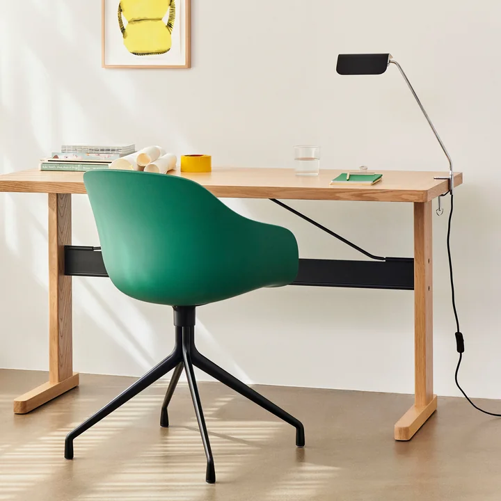 HAY - Apex Lampe de bureau à pince, iron black