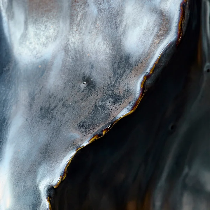 House Doctor - Waves Vase, Ø 20. 5 x 25 cm, métal antique