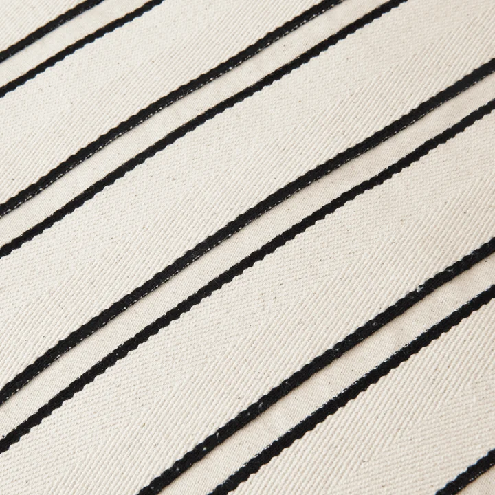 Ferm Living - traversin en sergé, 60 cm, blanc cassé / noir