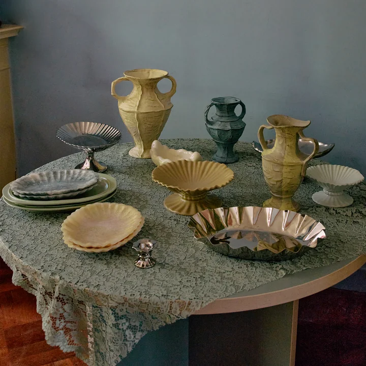 HKliving - New Classics Plateau, moyen, chrome