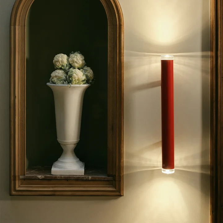 Petite Friture - Pyl LED Applique murale / Plafonnier, Large, 75 cm, rouge