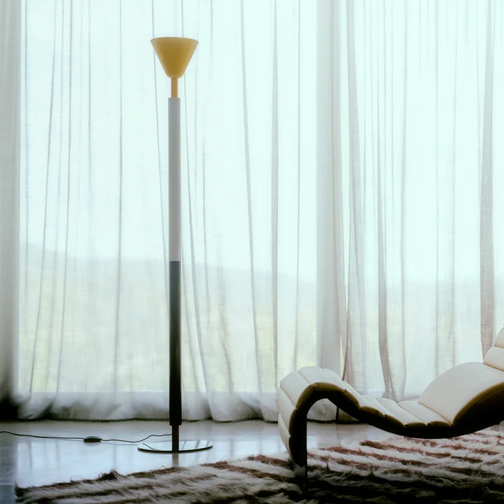 Petite Friture - Pyl LED Lampadaire, H 180 cm, multicolore