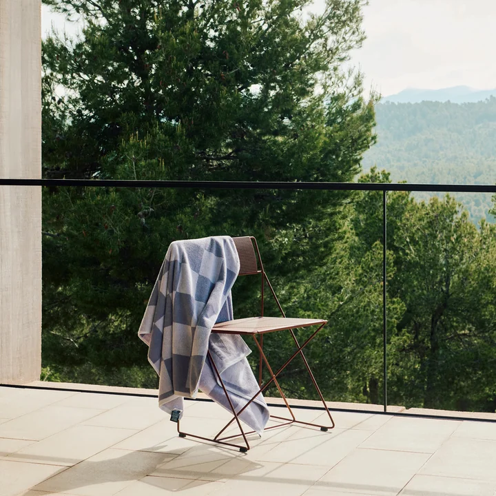 X-Line Chaise, Outdoor, iron red de HAY