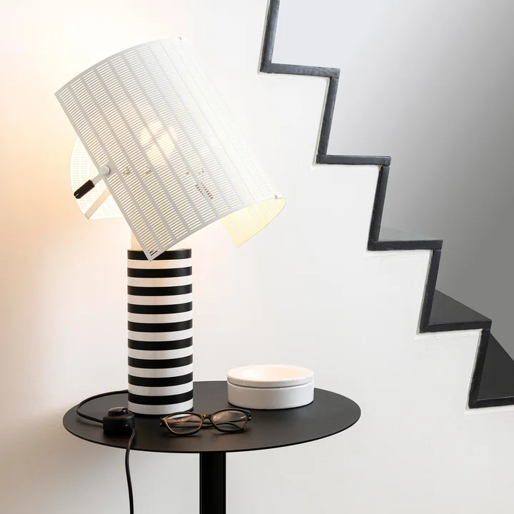 Shogun Tavolo lampe de table, blanc / noir de Artemide