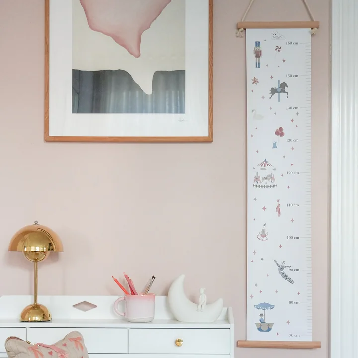 Cam Cam Copenhagen - Height Chart, carousel