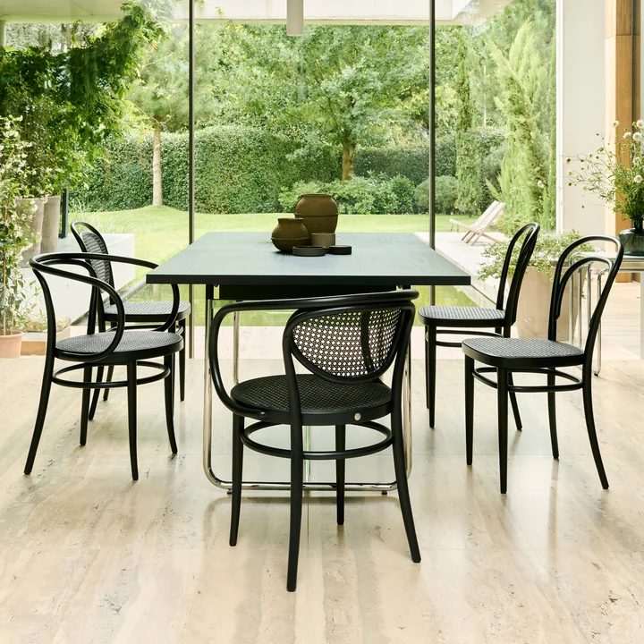 Thonet - Chaises, collection Dark Melange