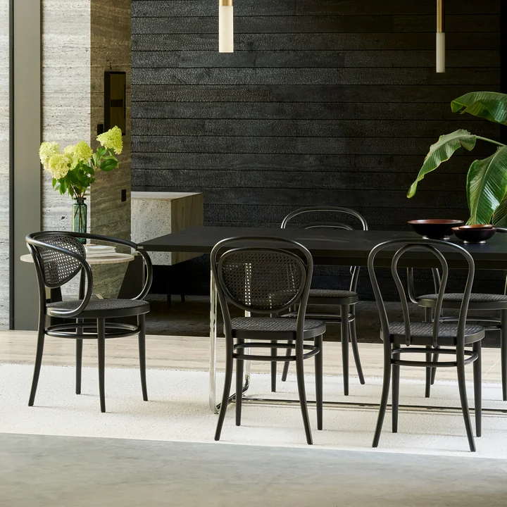 Thonet - Chaises, collection Dark Melange