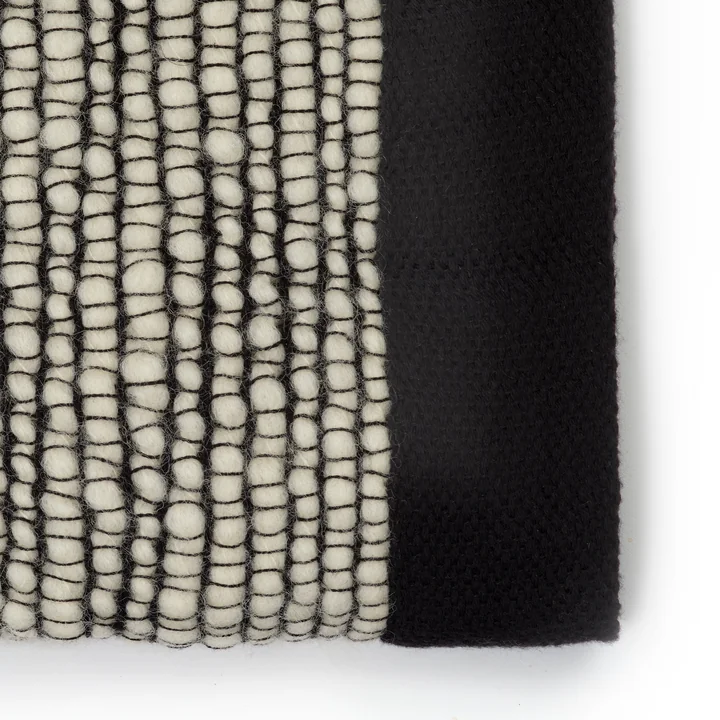 Tom Dixon - Thread couverture, 140 x 180 cm, noir / blanc