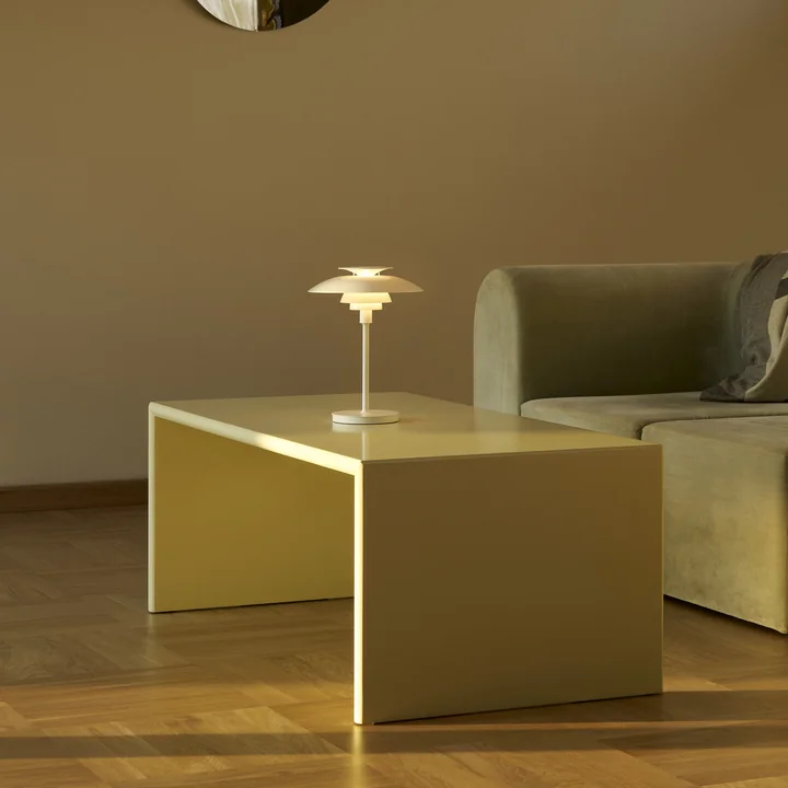 Louis Poulsen - PH80 Lampe de bureau portable à LED rechargeable, blanc opale / blanc