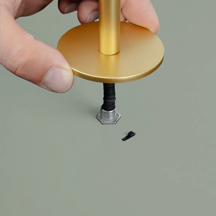 Umage - Asteria Plus Mini Suspension LED, laiton / olive, Close up