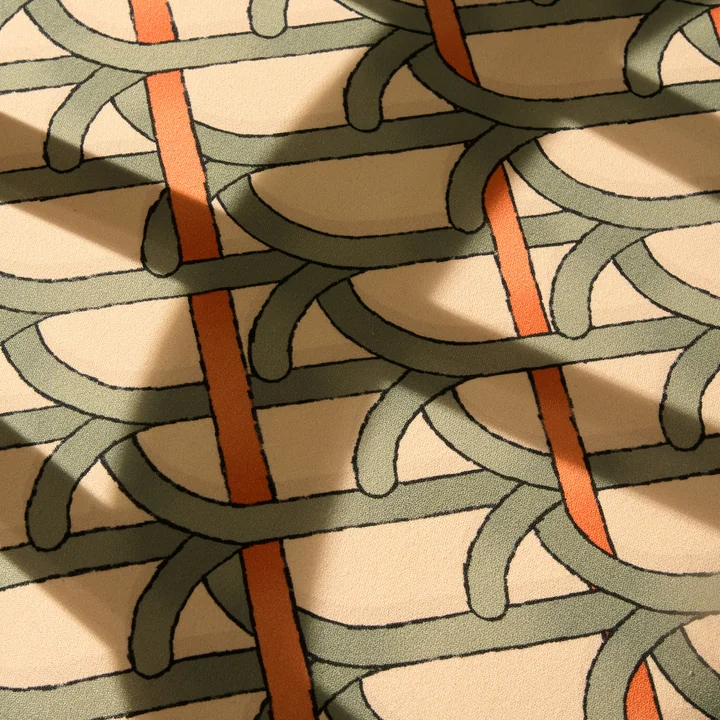 Gubi - Bistra Chaise avec accoudoirs