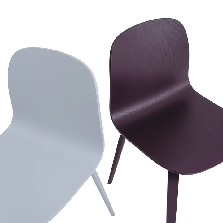 Muuto - Visu Chaise, bleu clair et dark plum