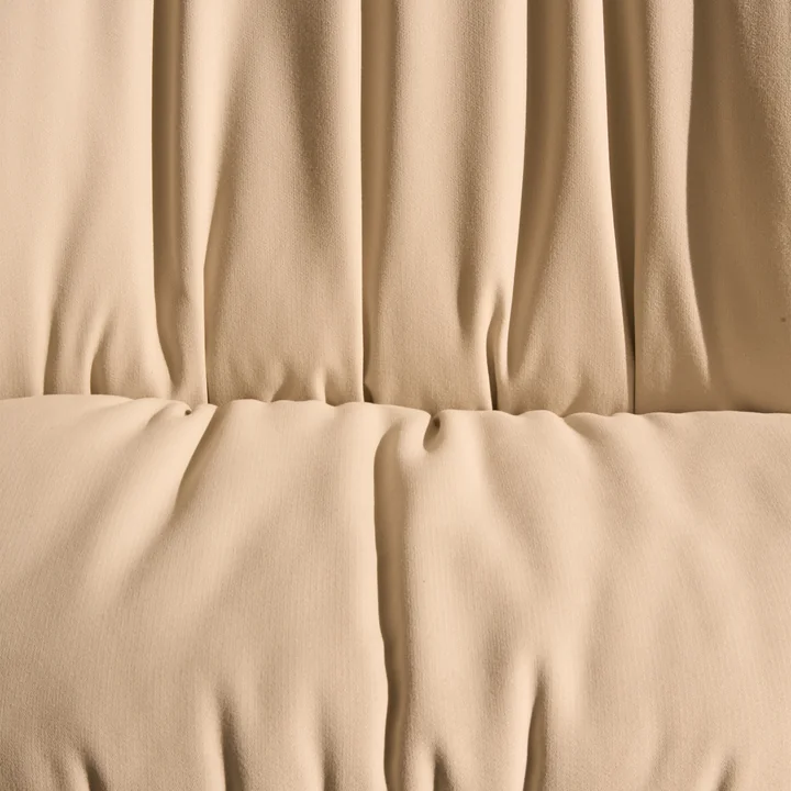 Gubi - Beetle Soft Chair, entièrement rembourré, chrome noir / Reales (001)