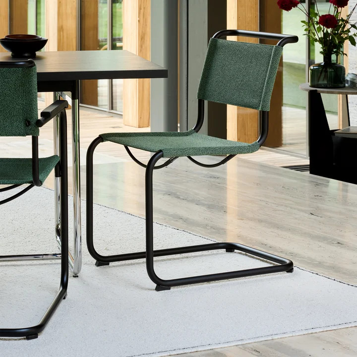Thonet - S 33 V chaise, noir profond / malachite (tissu Rohi Cento)