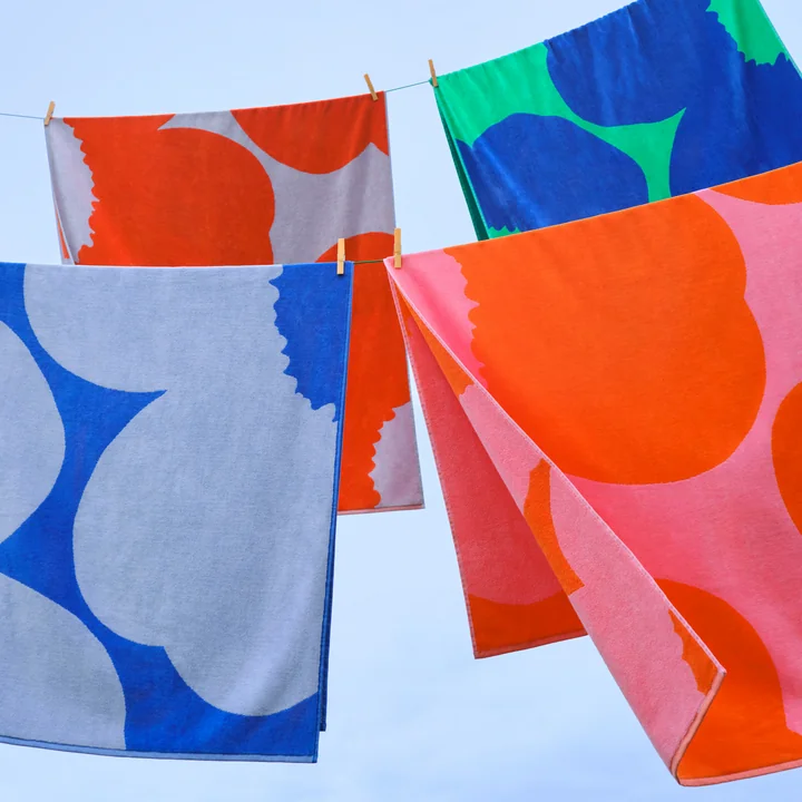 Marimekko - Iso Unikko Serviette de bain, 100 x 180 cm