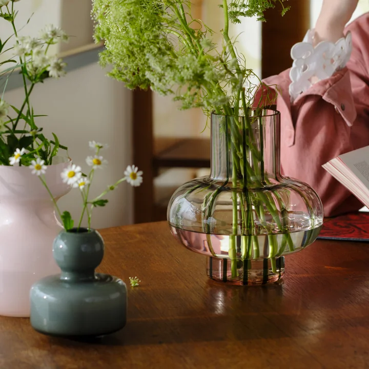 Marimekko - Umpu Vase, olive / poudre / transparent