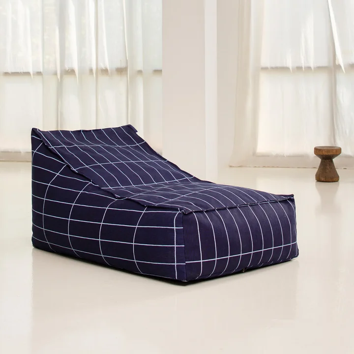 Nobodinoz - Vibes Long Pouf (pour adultes), navy blue grid