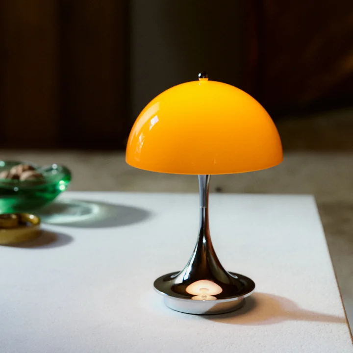 Louis Poulsen - Panthella 160 Portable V3 Lampe de table à LED rechargeable, chromée / originale opale orange