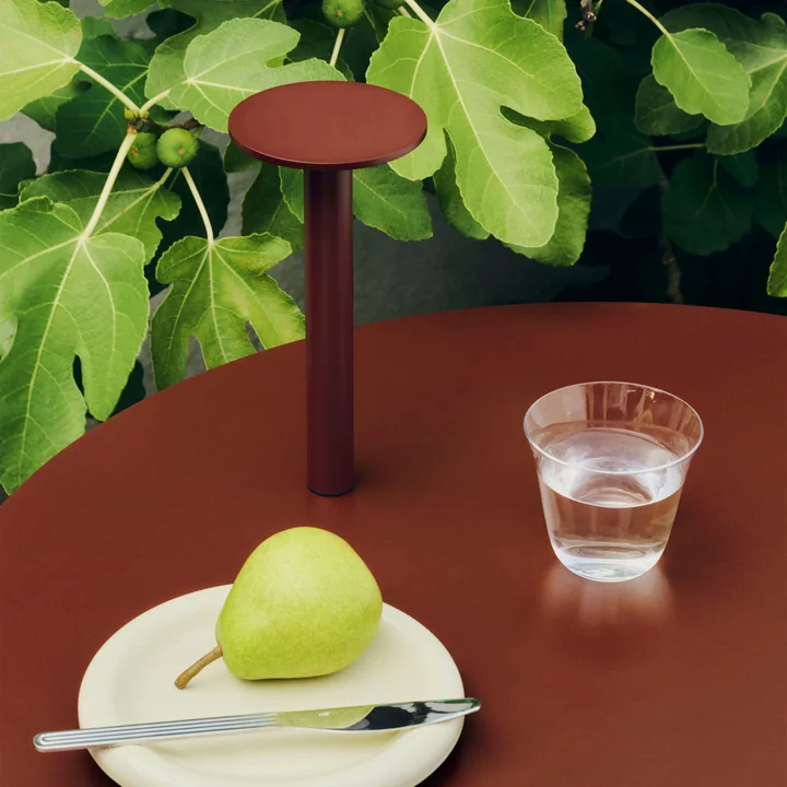 HAY - Host Portable LED lampe de table 220, iron red