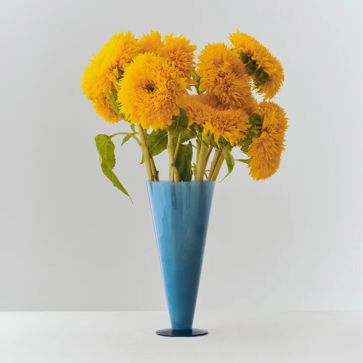 HAY - Conical Vase L, Ø 12 x H 26 cm, bleu pétrole et bleu foncé