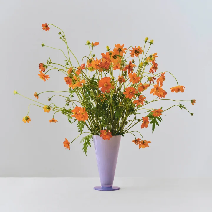 HAY - Conical Vase S, Ø 9,6 x H 18 cm, light blue and lavender blue