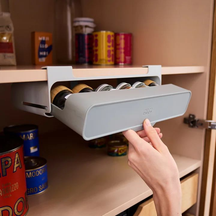 Joseph Joseph - CupboardStore Étagère à épices extensible, light stone